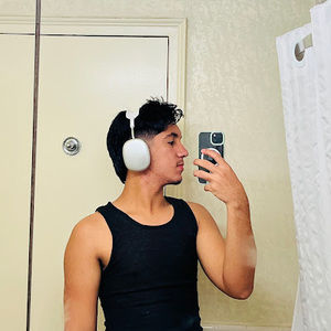 Meet your Posher, Alejandro